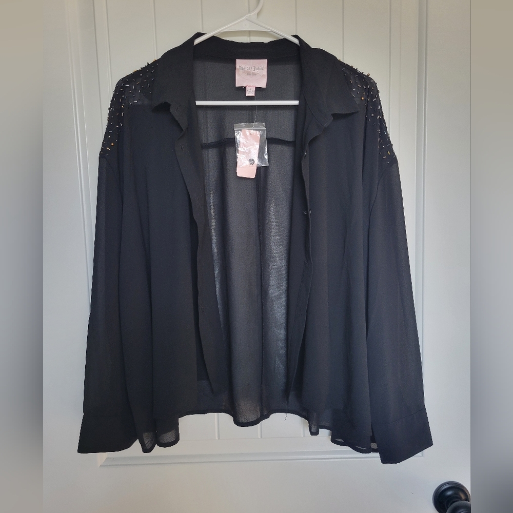 Romeo & juliet couture sheer button up shirt